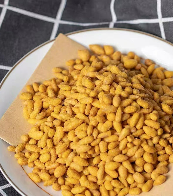 XUEJICHAOHUO crab yellow flavor melon seed kernel bag