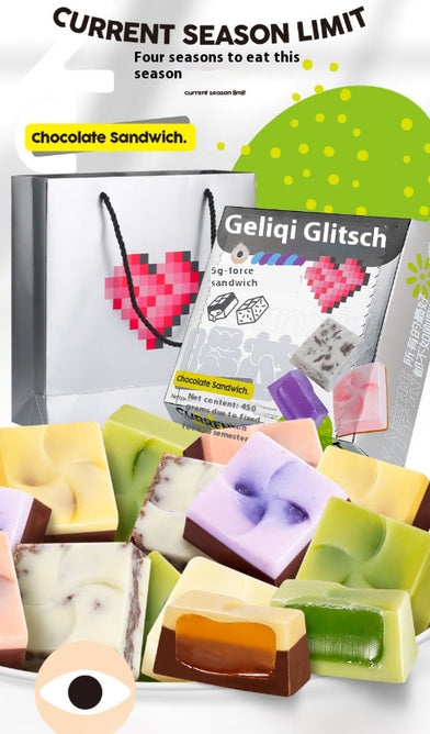 Filled black and white chocolate, Gift box, Valentine's Day gift, Containing six flavors, Sweet entrance, Hand gift, Christmas, 450g/15.87oz* box