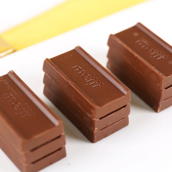 Milk chocolate, Dark chocolate, Mellow taste, Silky taste, New Year goods, Casual snacks, Christmas, Birthday gifts, Hand gifts, Gift box, Imported from Switzerland, 304g/10.72oz* box（Pack of 1)