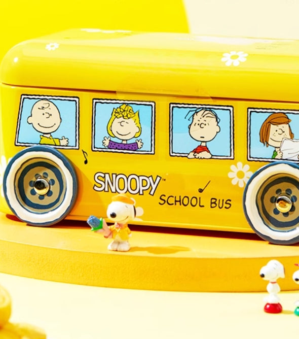 Cookie Biscuits: Chocolate8/Lemon Cheese8. Fine & Smooth Texture, Adorable Cartoon Design, in Bus-Shaped Gift Box. Leisure Snacks, 160g per Box.