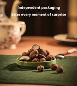 Hawaiian Macadamia Nut Filled Chocolate Beans, Nutty Chocolate with Pure Cocoa Butter. Smooth Dark Chocolate & Nutty Core, Ideal Christmas Leisure Snacks. 24g per Bag.