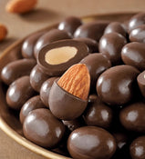Korean Imported Black Mini Chocolate Beans in Can, Rich Dark Chocolate with Crispy Texture. Non-greasy & Not Overly Sweet. Ideal Christmas & Leisure Snacks. 86g per Can.
