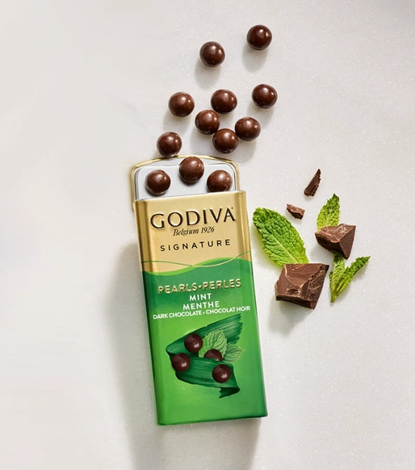 Mint-Flavored Dark Chocolate Beans. Refreshing Mint to Revitalize Your Taste Buds. Each Bean is Rich in Flavor. Compact Can, Ideal Leisure Snacks. 43g per Can.