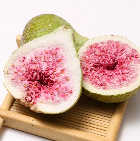 Freeze-Dried Figs, Slightly Sweet and Crispy. A Perfect Dry Fruit Snack, Ideal for Casual Afternoon Tea and Holiday Munching. Vegan-Friendly, 3.52oz (Pack of 1)