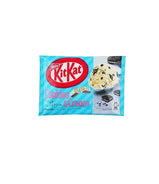 Kit Kat Cookies & Vanilla Crispy texture, blending the flavors of chocolate, vanilla, and cookies together 4 oz