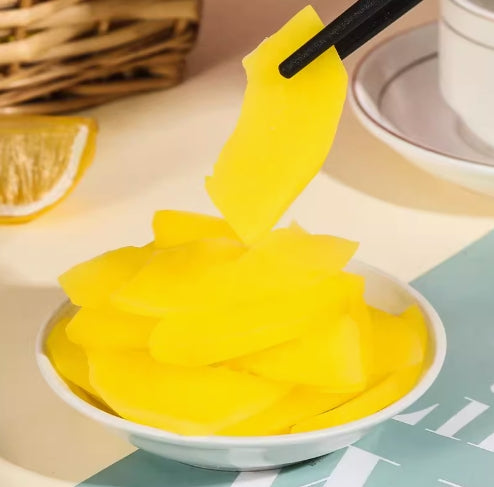 Rock Sugar Papaya, Crispy, Tender, Sweet & Sour, with Intense Fruit Aroma. A Dried Fruit Snack of Chinese Cuisine, Ideal for Parties, Leisure Moments and Office Snacking. 3.17oz（Pack of 5）胜宝冰糖木瓜