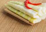 Pickled Bamboo Shoots with Chili, Crispy and Spicy. An Authentic Chinese Casual Snack, Ideal for Sharing with Family & Friends. Vegetarian-Friendly, 5.29oz (Pack of 4). 馋嘴妹泡椒笋尖