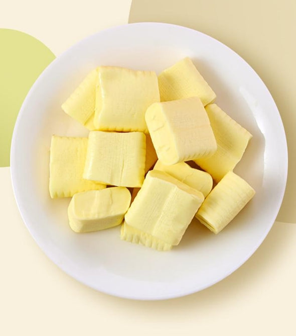 "Premium Durian Gummy Candies - 200g/7.05oz per bag. Crafted from carefully selected durians, exuding an extremely rich and fragrant aroma. These gummies are delightfully soft, delicious, perfect for on - the - go sharing, and an ideal casual snack. "