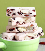 Cranberry Candies: Sweet, Moderately Chewy, Attractive in Color, Bursting with Fruit Aroma, Delicious and Fragrant, 28g/Box