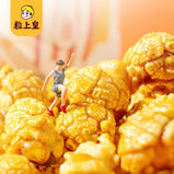 MINIKING Butter flavoured popcorn in a bucket