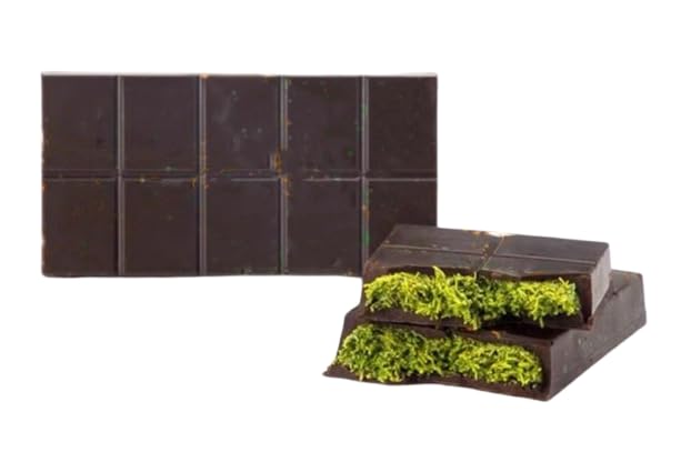 Dubai Style Chocolate, Pistachio flavor,Crispy Filling,Dark chocolate,individually wrapped, Festive Candy, Festive Gift Box, Snack,7.05oz (Pack of 1)